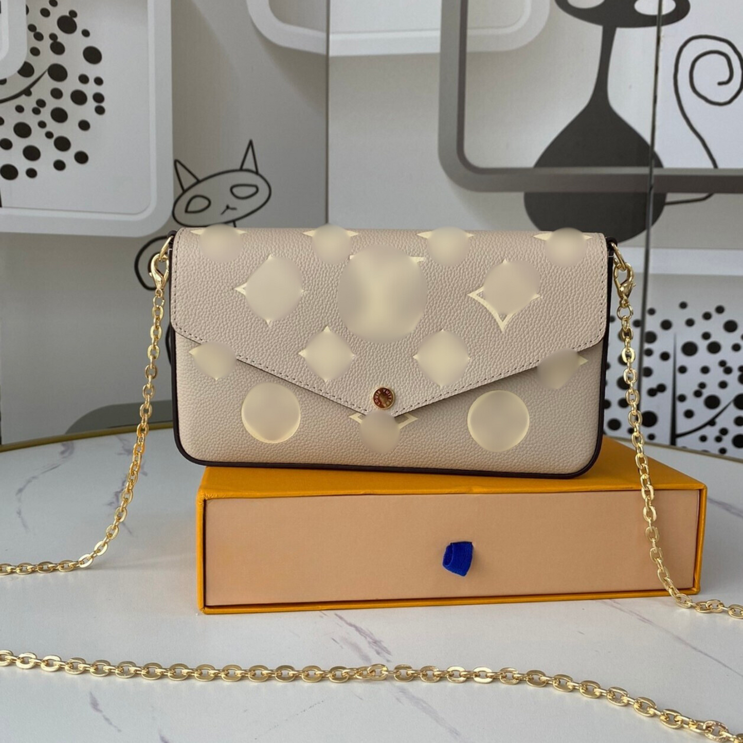 LV - CROSSBODY BAG 01